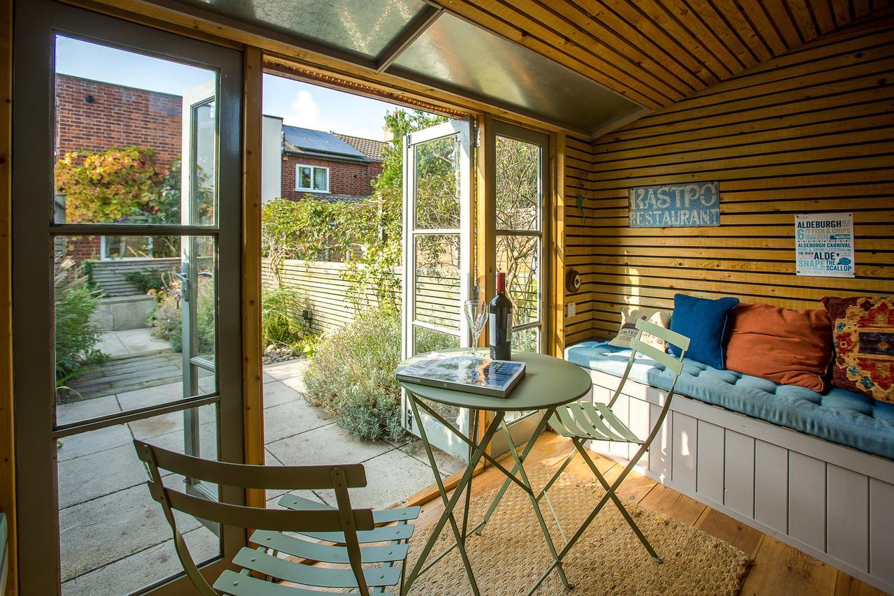 Villa Nutshell Aldeburgh Exterior foto